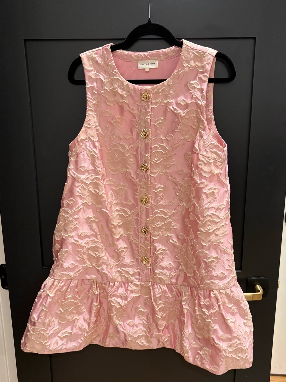 entro Pink Jacquard Sleeveless Ruffle-Hem Dress with Decorative Gold Buttons